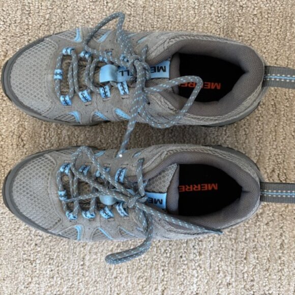 Merrell Women's Moab 3 Hiking Shoes in Perfect Condition - Picture 5 of 7